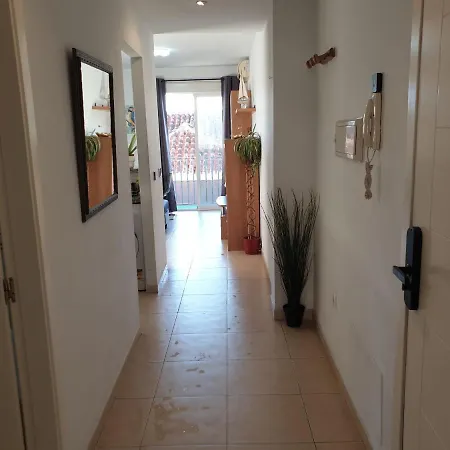 アパート Apartamento El Puerto フエンヒロラ