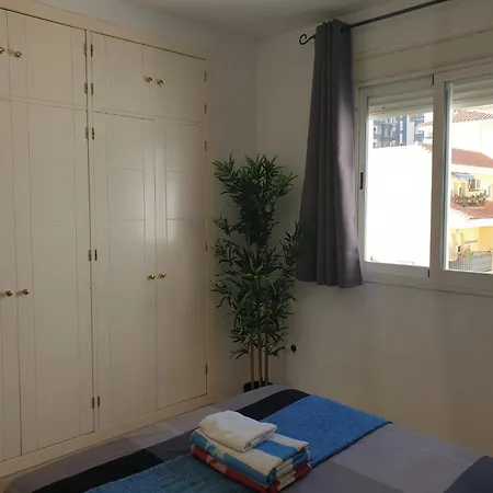 アパート Apartamento El Puerto フエンヒロラ